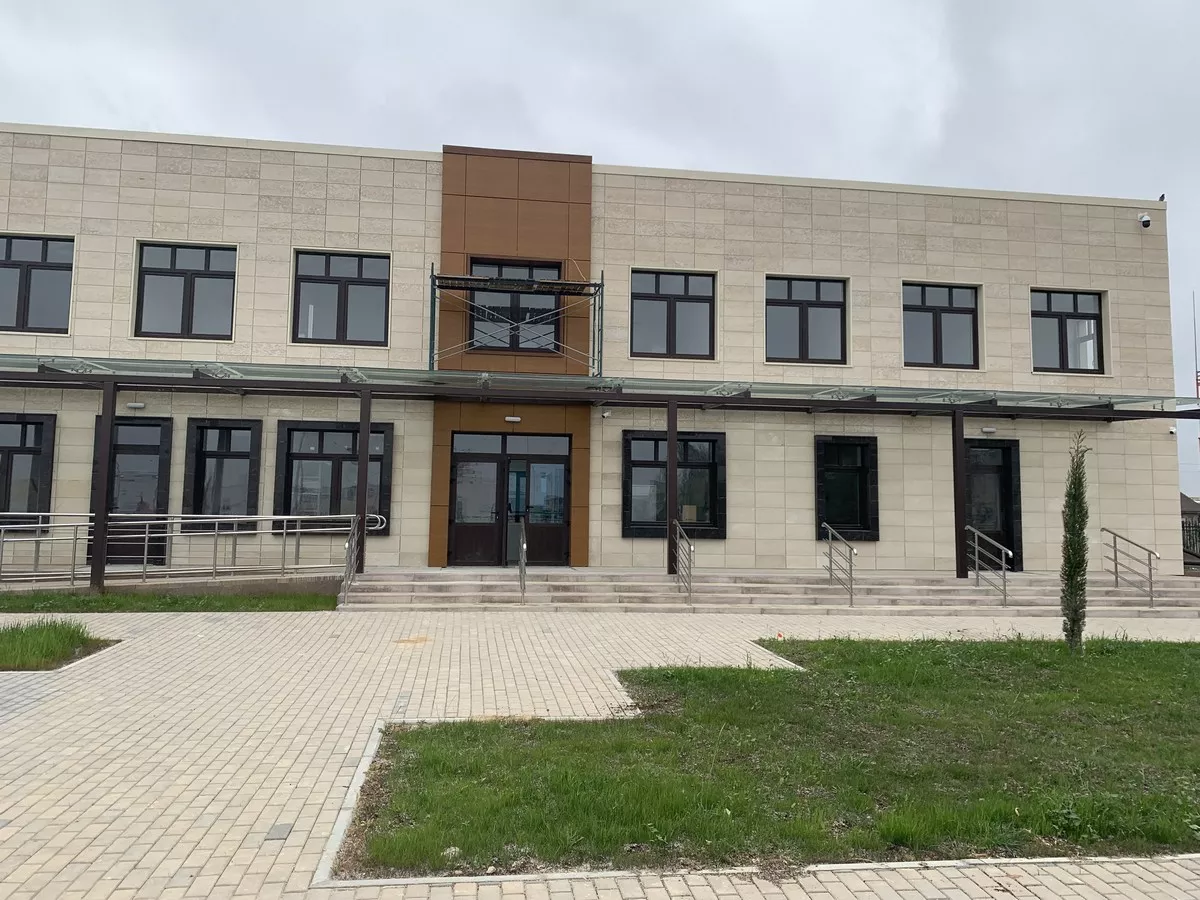 Поликлиника  в микрорайоне Казачья Бухта